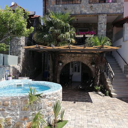 Apartman Brajutovci 26 Kornic Bagian luar foto