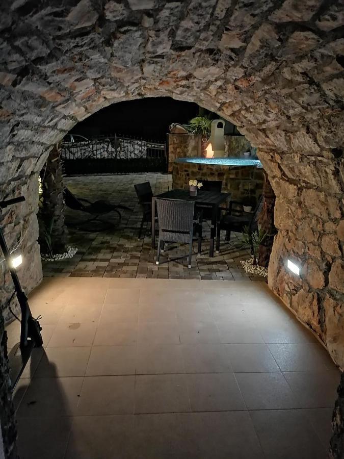 Apartman Brajutovci 26 Kornic Bagian luar foto