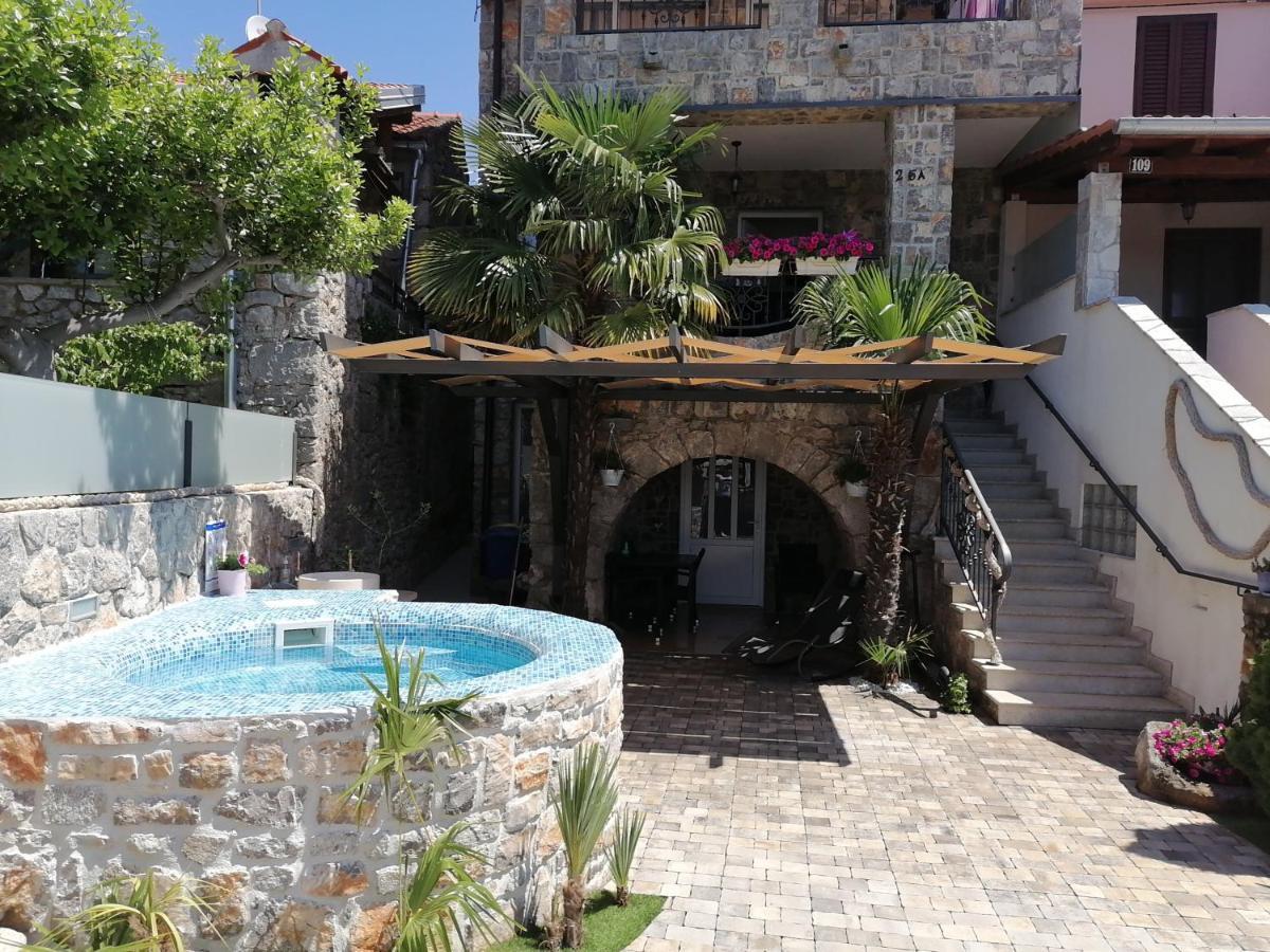 Apartman Brajutovci 26 Kornic Bagian luar foto